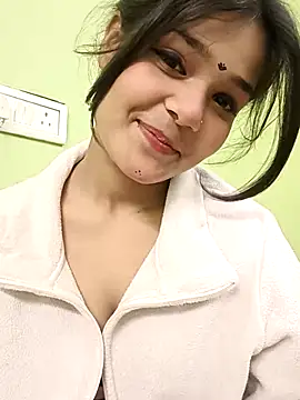 Beautiful Eye online show from 12-17-25, 01:05