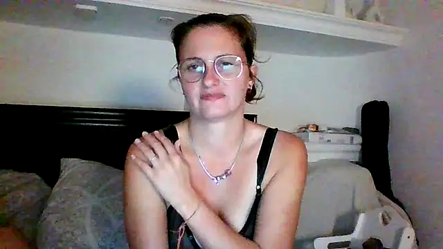 xcrazzycat online show from 10-20-25, 09:26