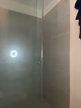 sukulaurens online show from 04-30-26, 03:13