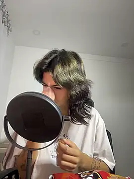 sukulaurens online show from 07-20-26, 03:36