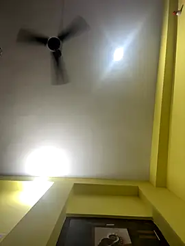 Snapshot of Goldi_school chatting on 10-19-25, 10:12 Goldi school online show from 10-19-25, 10:12