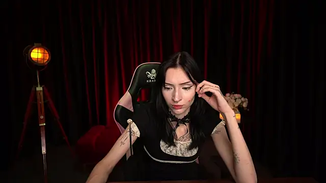 Trix Void online show from 10-10-25, 07:42