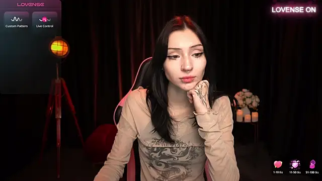 Trix Void online show from 11-18-25, 10:40