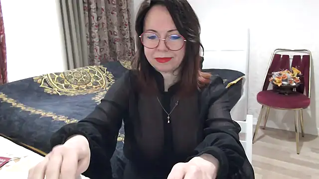 Snapshot of Arisa5000 chatting on 02-06-26, 07:04 Arisa5000 online show from 02-06-26, 07:04