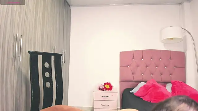 Snapshot of scarlett__m chatting on 02-21-26, 10:17 scarlett m online show from 02-21-26, 10:17