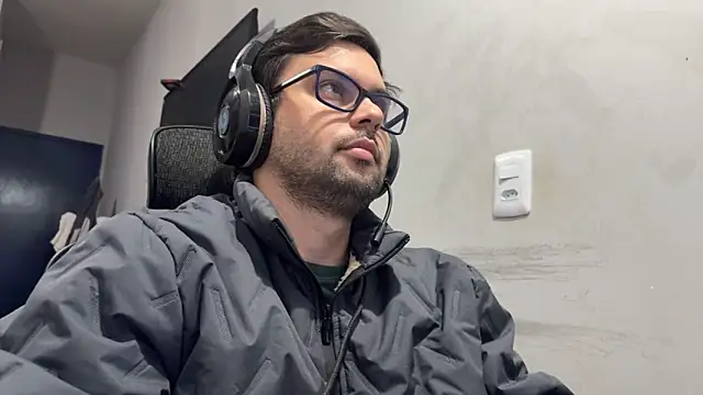 CasalManeiro25 online show from 10-21-25, 11:31