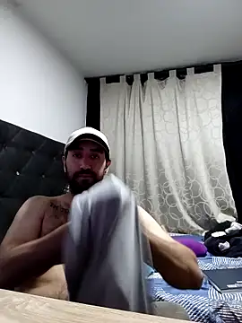 coolfriki online show from 05-06-26, 10:58
