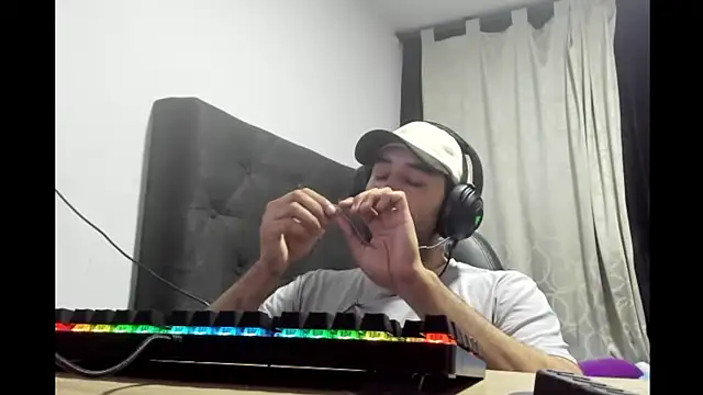 coolfriki online show from 05-01-26, 12:48