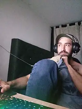 coolfriki online show from 05-14-26, 01:02
