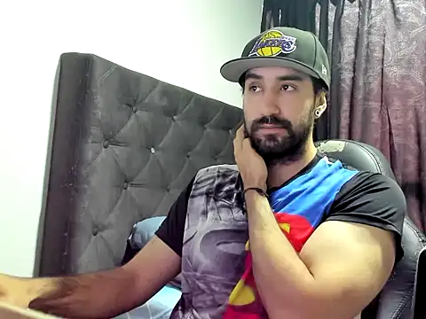 coolfriki online show from 10-13-25, 02:51