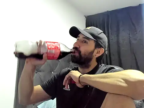 coolfriki online show from 10-21-25, 06:02