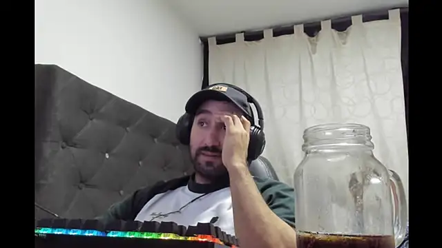 coolfriki online show from 04-18-26, 11:12