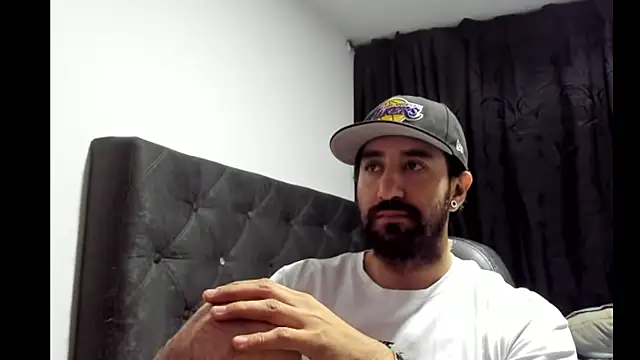 coolfriki online show from 11-20-25, 02:45