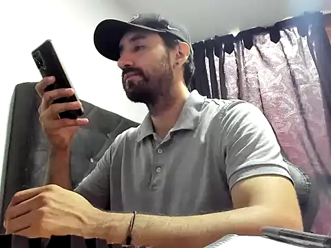 coolfriki online show from 10-08-25, 05:46