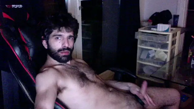 Snapshot of Liroow chatting on 03-21-26, 04:03 Liroow online show from 03-21-26, 04:03