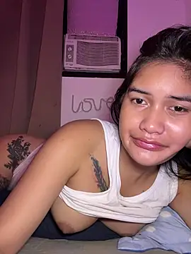 Snapshot of lubotakoxx chatting on 02-15-26, 06:03 lubotakoxx online show from 02-15-26, 06:03