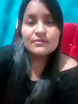 Snapshot of lucia00xx chatting on 10-13-25, 12:45 lucia00xx online show from 10-13-25, 12:45