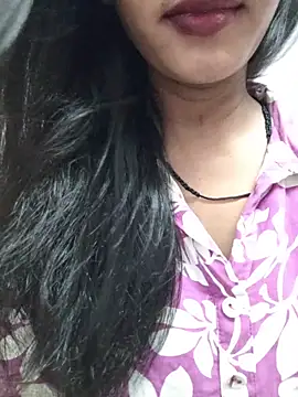 Snapshot of anjali2351 chatting on 05-24-26, 12:27 anjali2351 online show from 05-24-26, 12:27