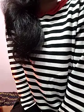 anjali2351 online show from 02-02-26, 07:57