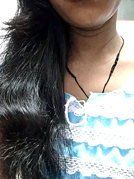 Snapshot of anjali2351 chatting on 05-10-26, 05:15 anjali2351 online show from 05-10-26, 05:15