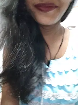 Snapshot of anjali2351 chatting on 05-20-26, 04:26 anjali2351 online show from 05-20-26, 04:26