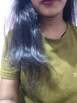 Snapshot of anjali2351 chatting on 04-16-26, 06:08 anjali2351 online show from 04-16-26, 06:08