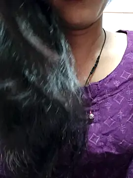 Snapshot of anjali2351 chatting on 05-07-26, 06:33 anjali2351 online show from 05-07-26, 06:33