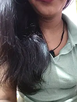 anjali2351 online show from 04-04-26, 02:29