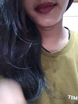 Snapshot of anjali2351 chatting on 05-17-26, 10:48 anjali2351 online show from 05-17-26, 10:48
