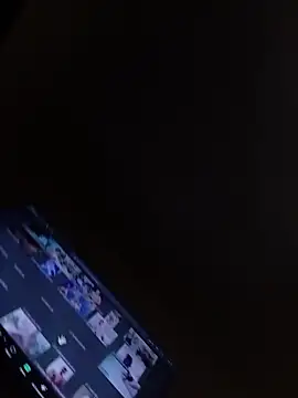 Snapshot of MRDXXX12 chatting on 11-19-25, 01:16 MRDXXX12 online show from 11-19-25, 01:16