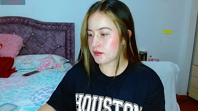 Hanssel tess online show from 11-27-25, 08:09