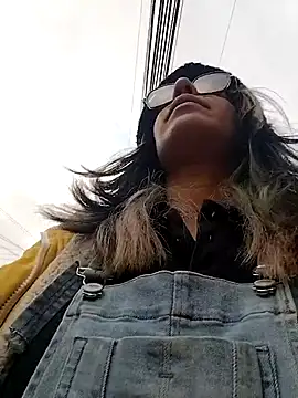 Abby 2-1 online show from 12-16-25, 09:41