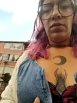 Abby 2-1 online show from 11-01-25, 08:57