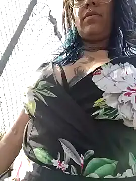 Abby 2-1 online show from 01-10-26, 02:23