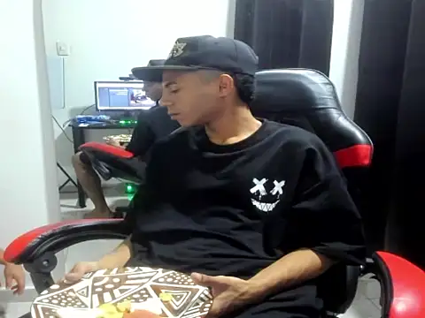 Baby Latin online show from 10-17-25, 03:21