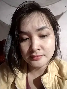 Snapshot of Jeassi-sica chatting on 10-23-25, 02:27 Jeassi-sica online show from 10-23-25, 02:27