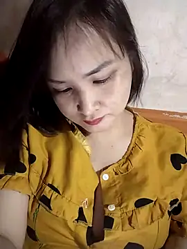 Snapshot of Jeassi-sica chatting on 10-18-25, 01:13 Jeassi-sica online show from 10-18-25, 01:13