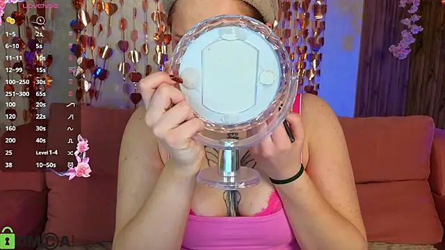 Snapshot of Barbara_Mitchel chatting on 02-09-26, 09:29 Barbara Mitchel online show from 02-09-26, 09:29