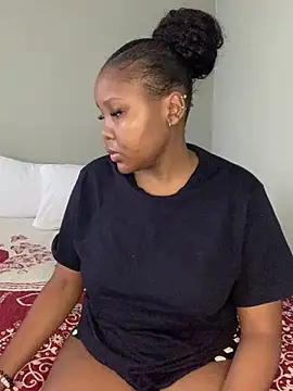 Scarlettxx21 online show from 04-13-26, 08:40