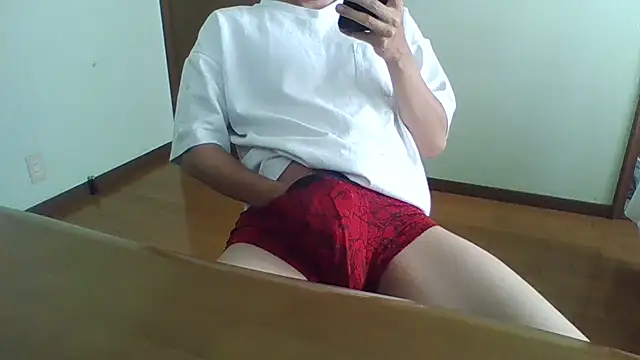 Snapshot of Daaaaiiii chatting on 10-15-25, 01:04 Daaaaiiii online show from 10-15-25, 01:04