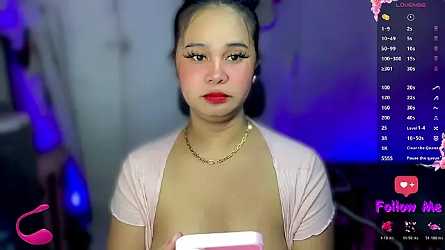 Snapshot of _Houstonixie chatting on 02-11-26, 05:24 Houstonixie online show from 02-11-26, 05:24