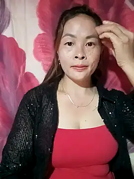 Snapshot of lucky774- chatting on 10-11-25, 12:44 lucky774- online show from 10-11-25, 12:44