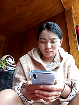 kun-love online show from 10-14-25, 05:08