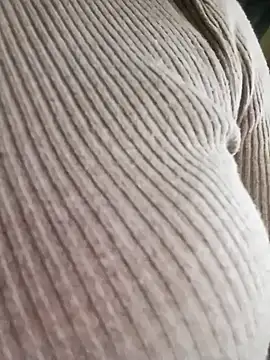 Snapshot of kun-love chatting on 02-20-26, 02:52 kun-love online show from 02-20-26, 02:52