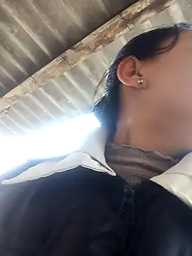 Snapshot of kun-love chatting on 02-06-26, 02:07 kun-love online show from 02-06-26, 02:07