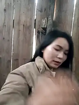 Snapshot of kun-love chatting on 02-03-26, 02:21 kun-love online show from 02-03-26, 02:21