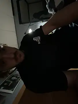 Snapshot of LumpaCoal chatting on 02-11-26, 07:19 LumpaCoal online show from 02-11-26, 07:19