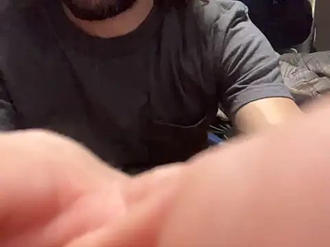 LumpaCoal online show from 12-15-25, 08:03