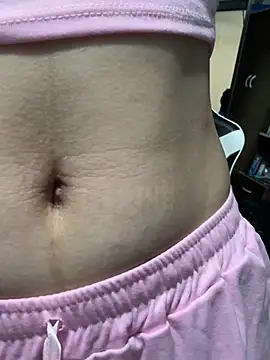 Beyeuuu online show from 03-31-26, 01:51