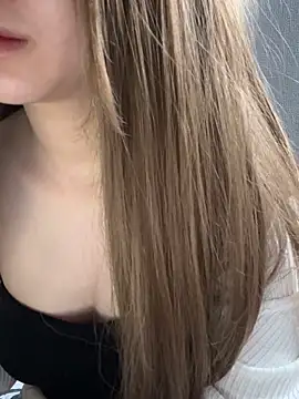 Beyeuuu online show from 02-10-26, 02:32